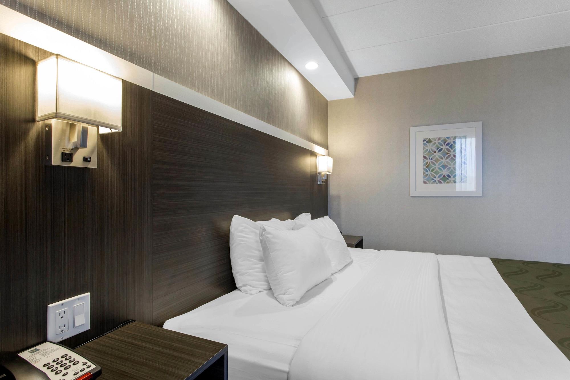 Quality Inn West Springfield Kültér fotó