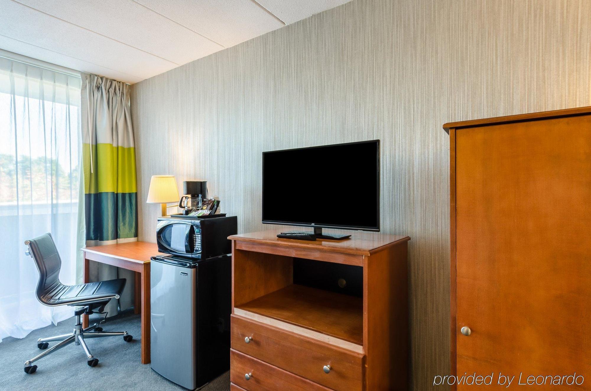 Quality Inn West Springfield Kültér fotó