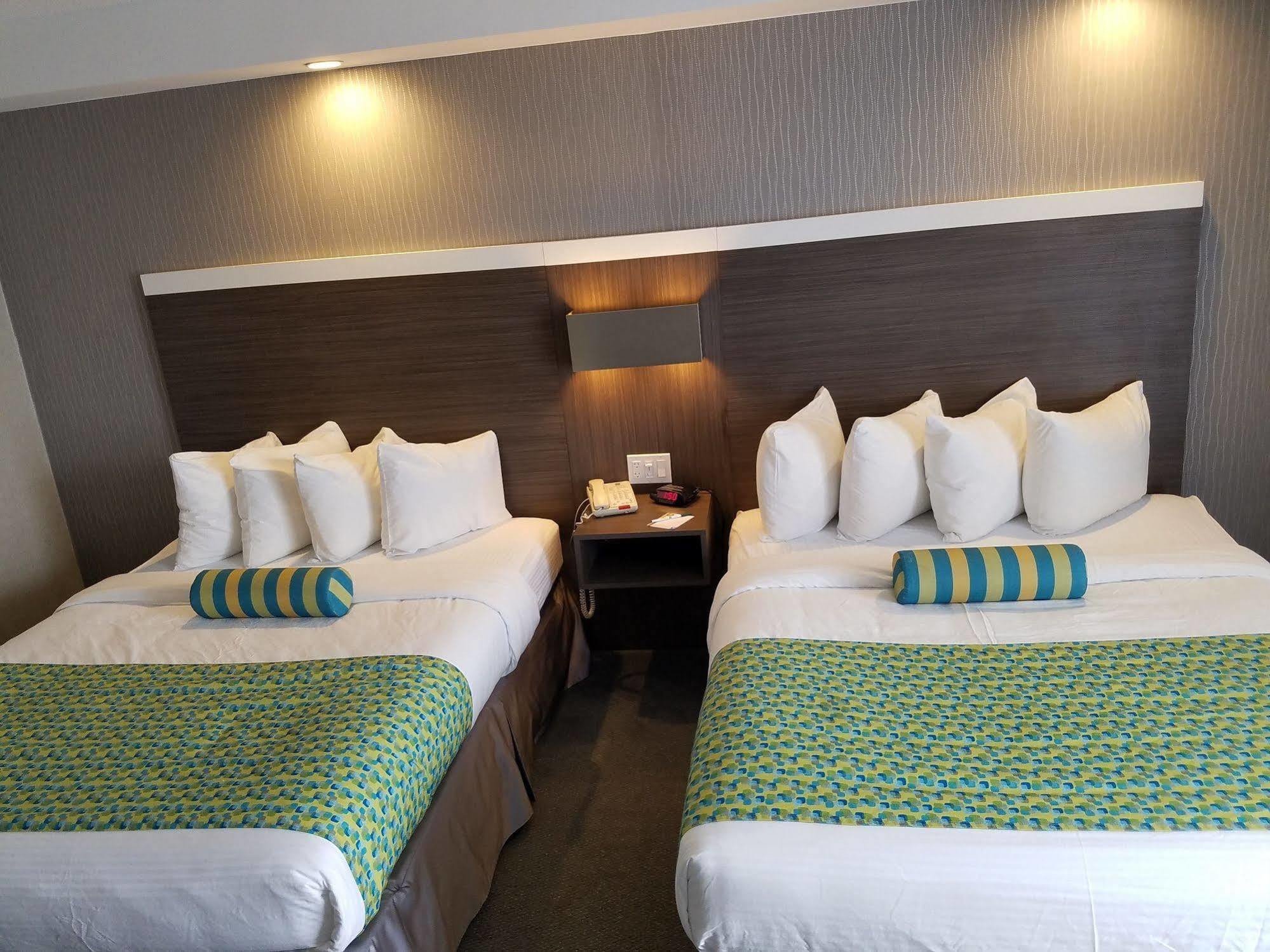 Quality Inn West Springfield Kültér fotó